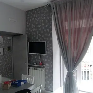 Aaron2 Apartamento